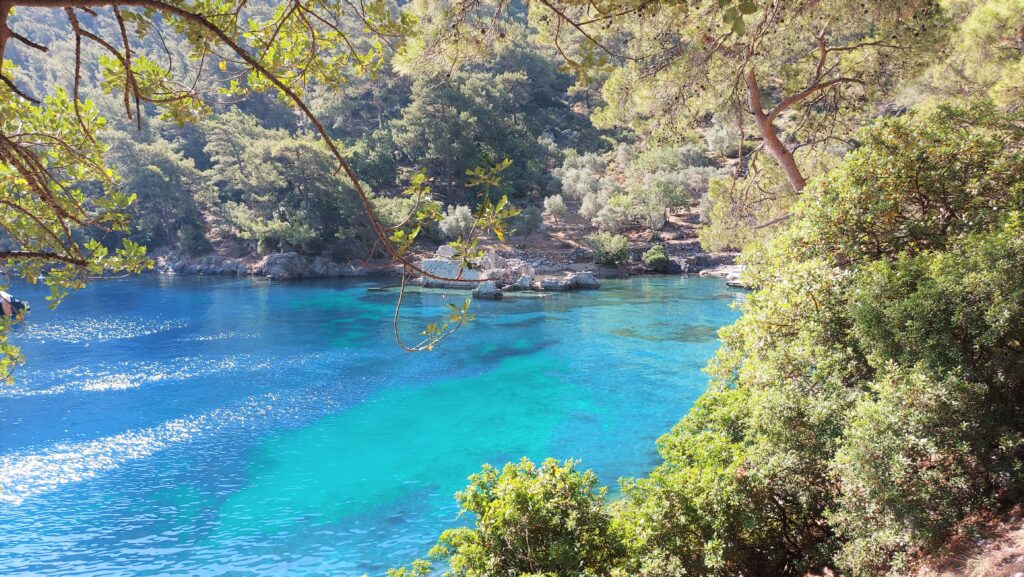 4. Reise - Segelrevier Türkische Ägäis - Marmaris bis Kekova Richtung Süden und zurück Richtung Norden bis Port Iasos - unser Sommerstützpunkt - 14.06. - 20.07.2022 5 Hamam Koyu 4 170622