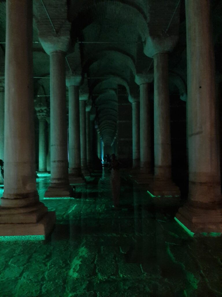 Türkei: Istanbul - Basilica Cisterna - der versunkene Palast 5 Basilica 2