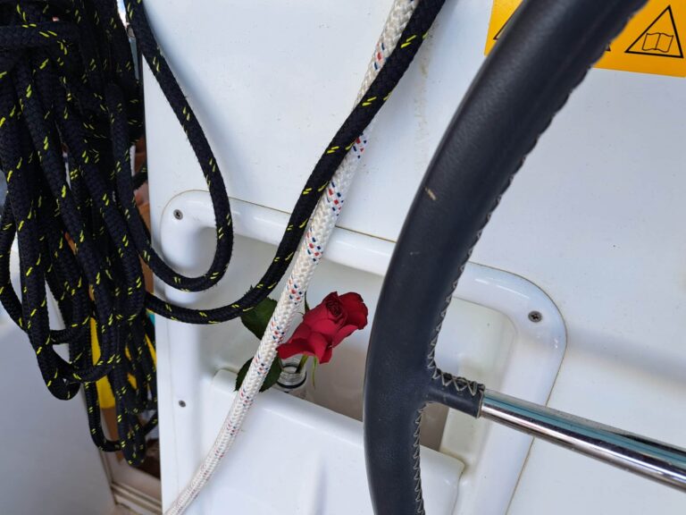 Überfahrt von Hammamet/Tunesien durch die Straße von Gibraltar nach Tanger/Marokko 4 12. Reise - Überführungstörn - von Tunesien nach Marokko - 2. Etappe - von Bizerte (Tunesien) rund um Algerien in die Spanische Exklave Melilla.