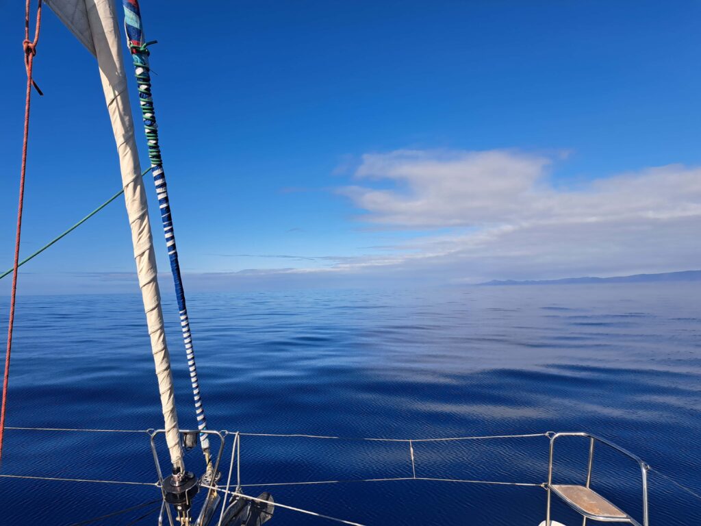 Wir segeln von Afrika auf die Kanaren 12 Strahlend blauer Himmel