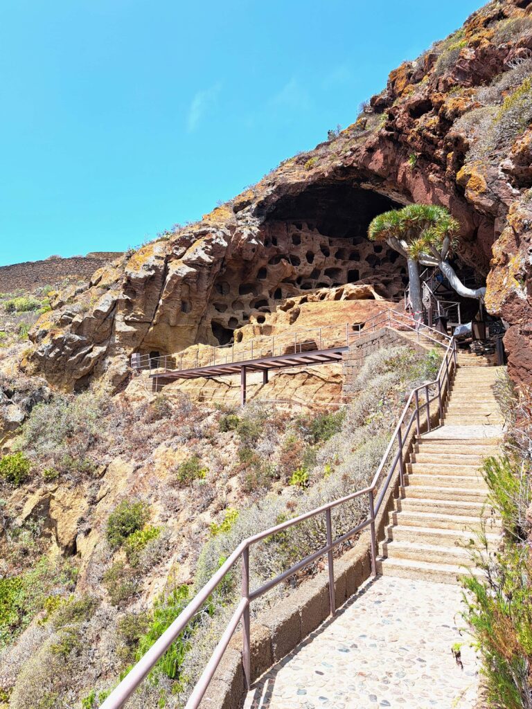 Landausflug durch den Norden von der Kanareninsel Gran Canaria 12 Aufstieg Cenobio Valeron