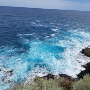 BLOG Weltumsegelung 225 Schwimmen in tosender Brandung - Naturschwimmbäder auf der Kanareninsel La Palma