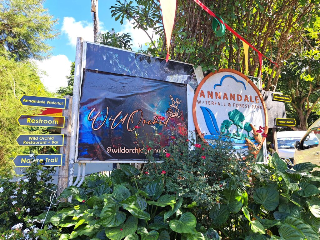 Karibikinsel Grenada - Affen, Wasserfälle und ein Tässchen Kakao 8 Eingangsschild Annandale Wasserfall