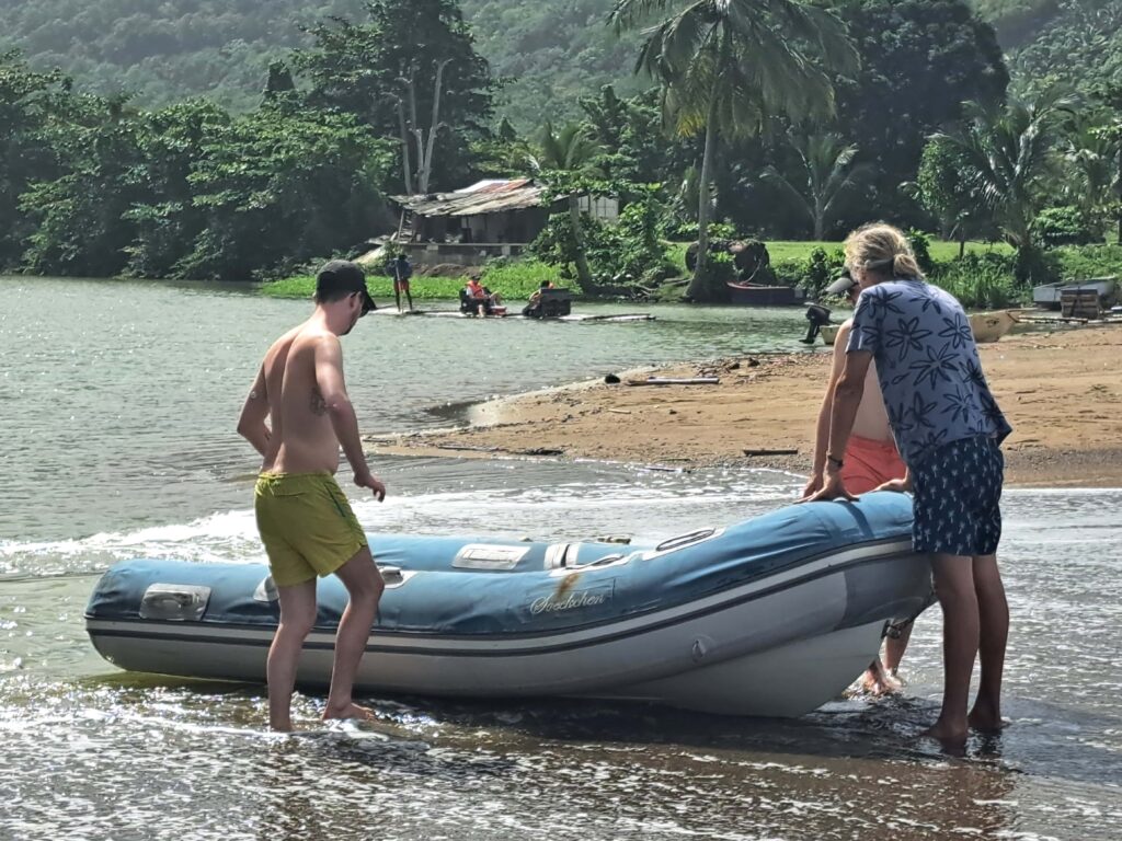 Karibikinsel St Lucia - Marigot Bay und der Mangrovenwald des Roseau Fluss 12 Soeckchen am Roseau Fluss