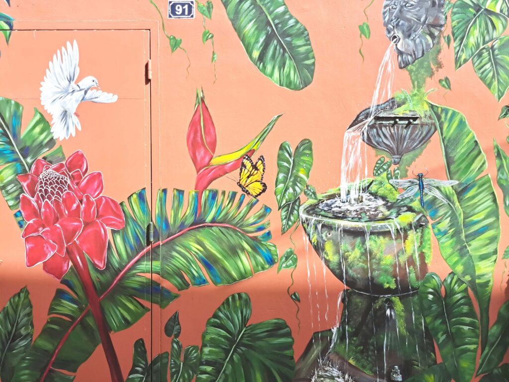 Streetart auf der französischen Karibikinsel Martinique - eine Fotodokumentation 5 Streetart Taube und Schmetterling