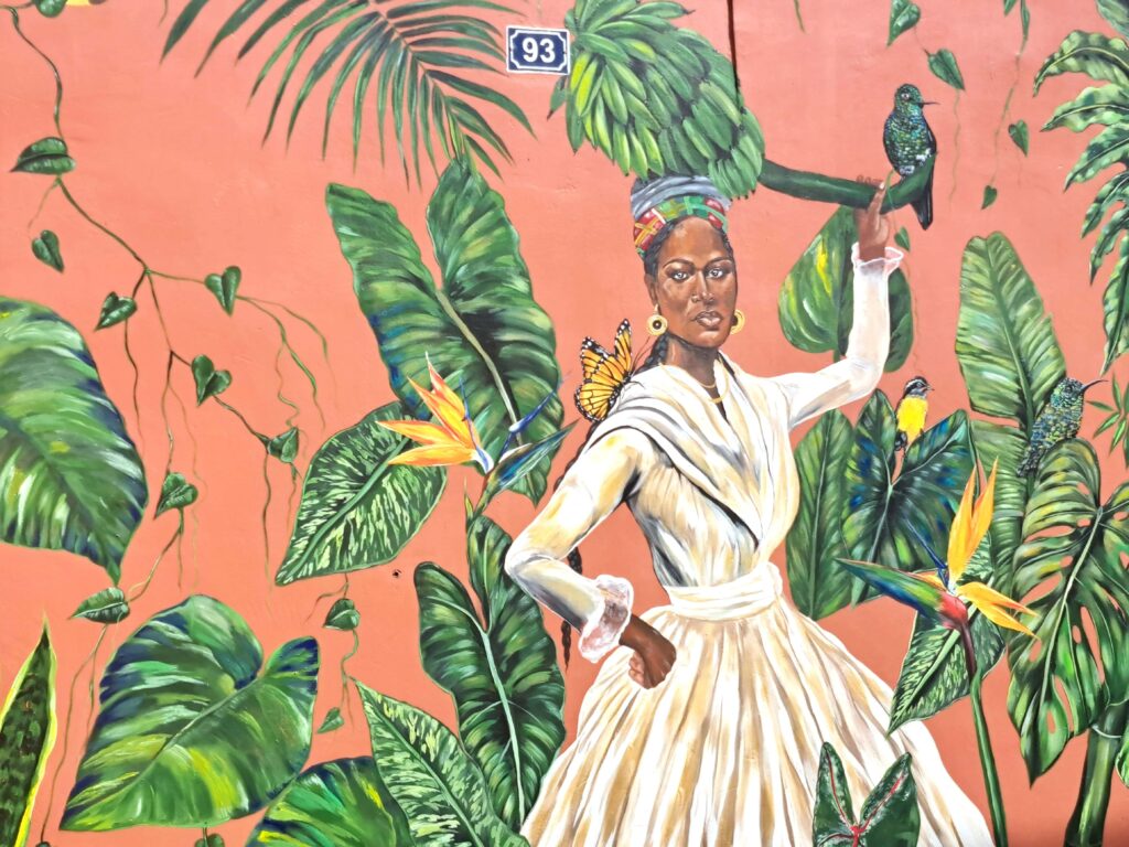 Streetart auf der französischen Karibikinsel Martinique - eine Fotodokumentation 6 Streetart die Bananentraegerin