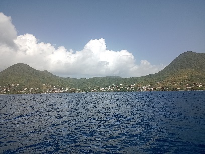 Ein Bild, das draußen, Wolke, Natur, Wasser enthält.  Automatisch generierte Beschreibung