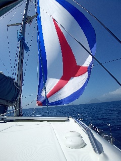 Ein Bild, das Schiff, Segelboot, draußen, Boot enthält.  Automatisch generierte Beschreibung