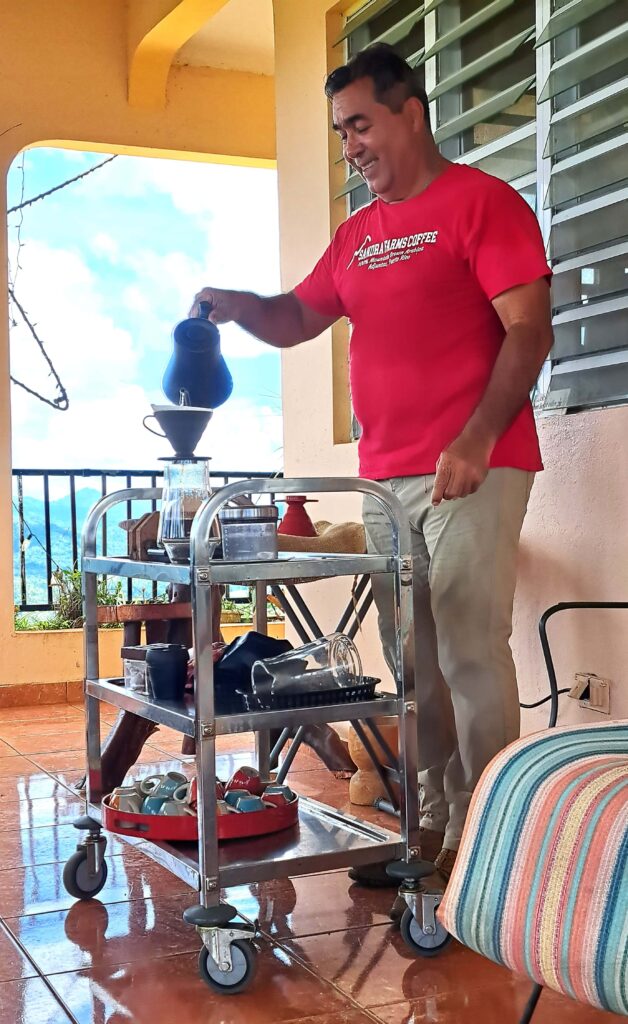 Impressionen einer Landtour in Puerto Rico 15 Kaffeezubereitung