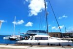 Joline kommt aus dem Wasser - Aruba