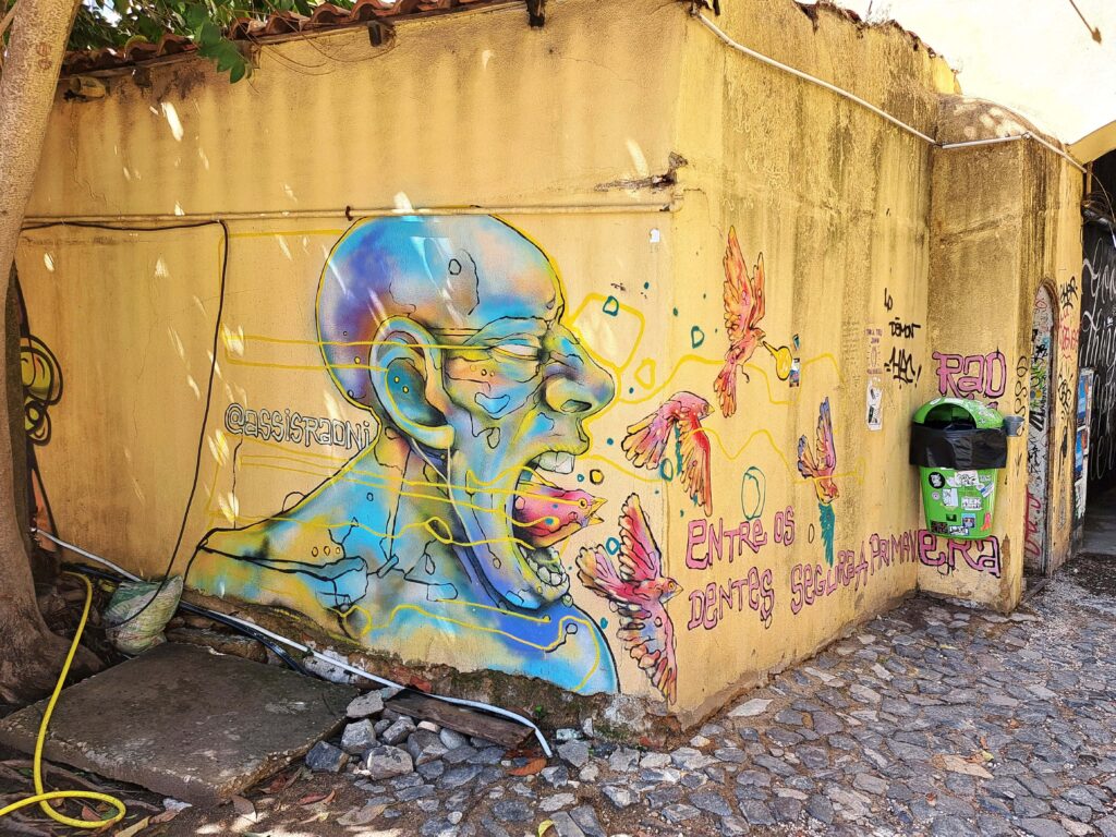 LXFactory - die Szenelokation von Lissabon 4 Container