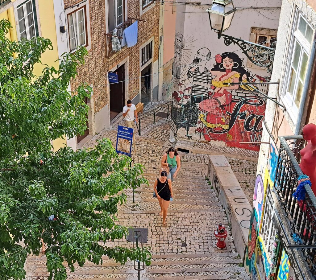 Lissabon - eine alternde Dame 17 Fado Paar Zeichnung