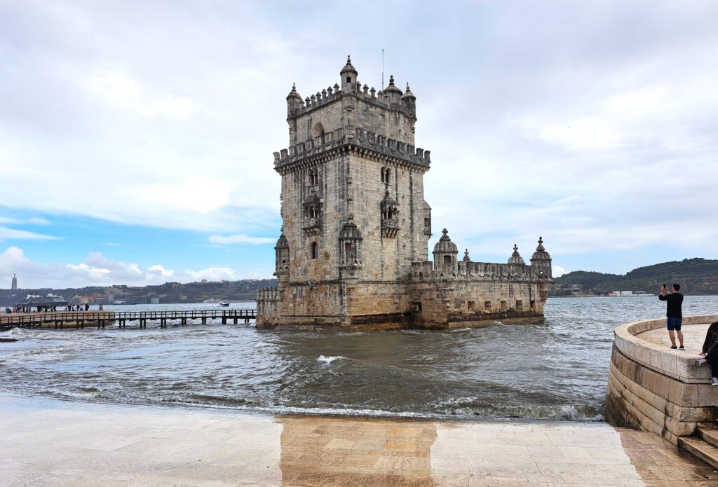 Lissabon - eine alternde Dame 30 Wehrturm
