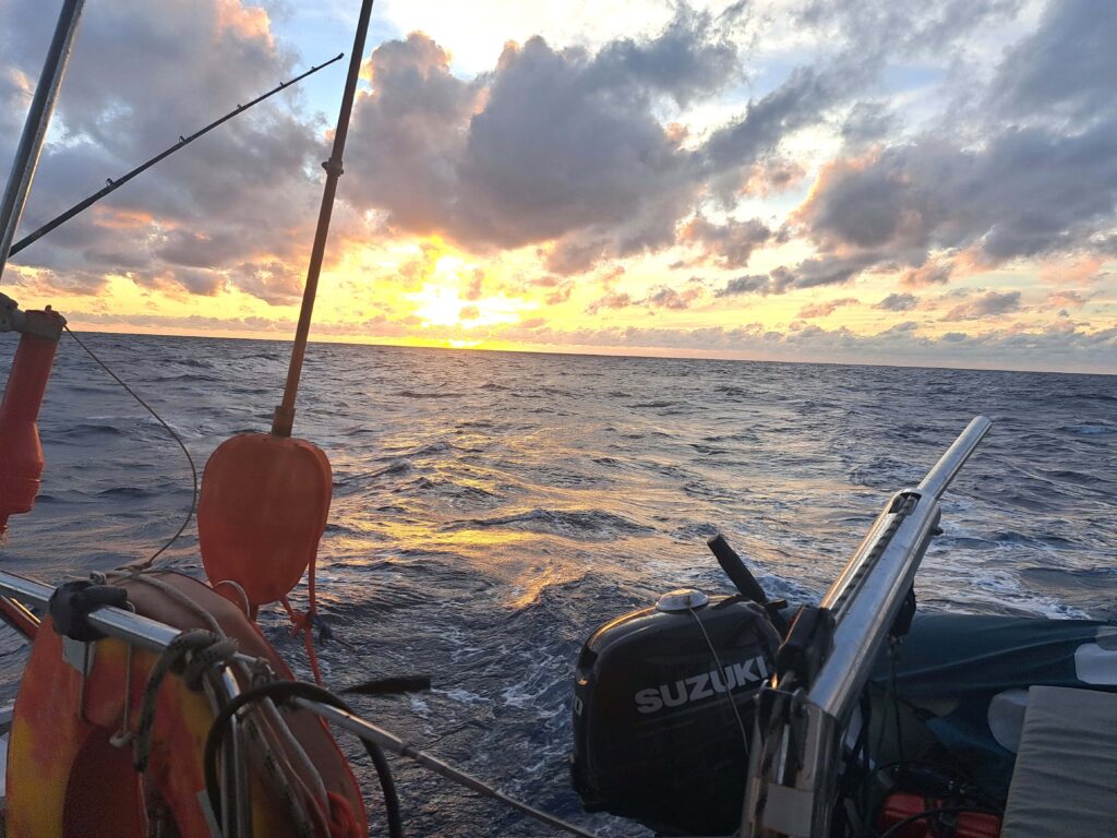 Überfahrt von Aruba über das Karibische Meer in die Dominikanische Republik zur Hauptstadt Santa Domingo 3 Abendrot