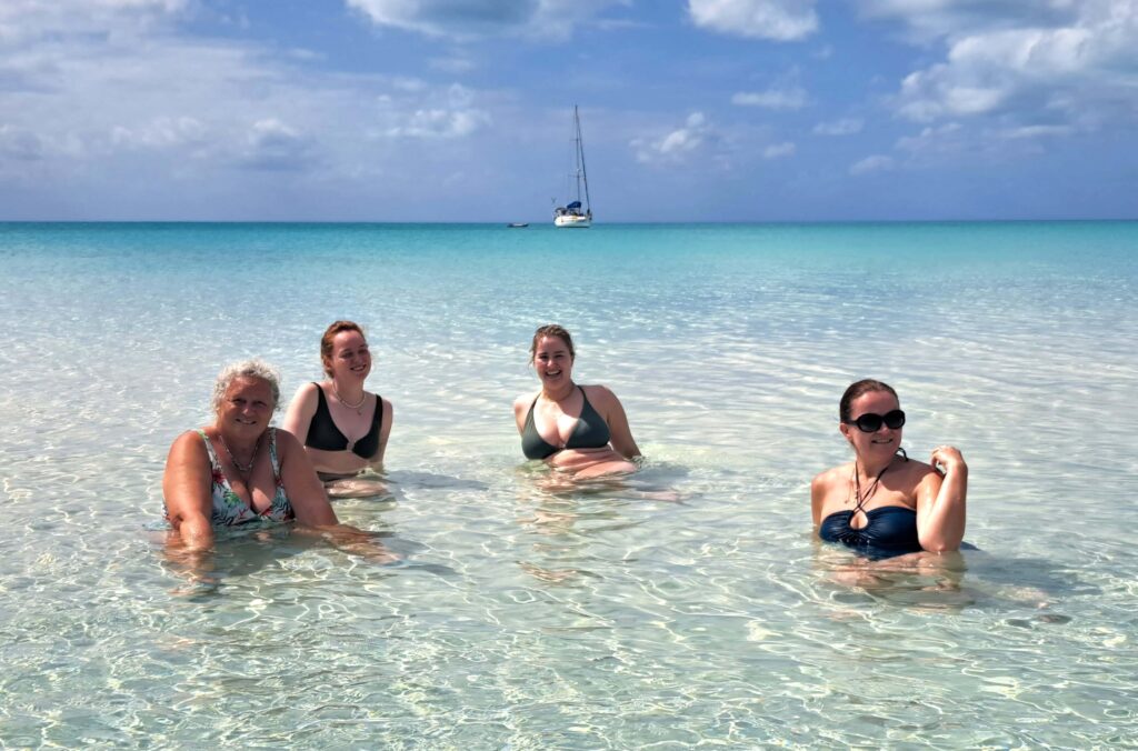 Bahamas - Eleuthera - Goulding Cay - die zwei Seiten eines Ozeans 2 Einfach mal im Meer rumsitzen