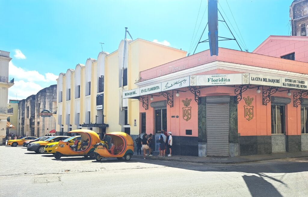 Das Lokal Floridita war einst das Lieblingslokal von Ernst Hemingway.