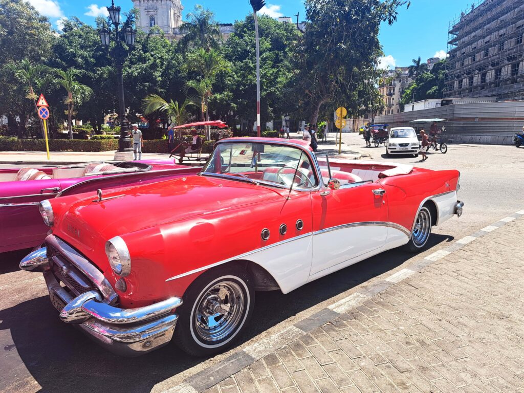 Die berühmten Oldtimer von Havanna - eine Bilddokummentation 16 16 Oldtimer