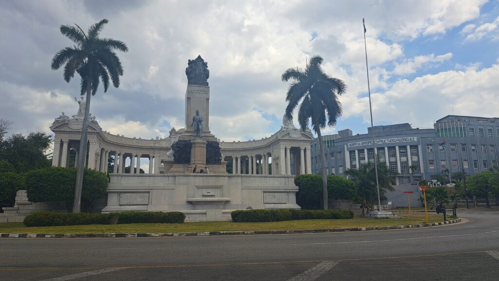 Denkmal General Jose Miguel Gomez