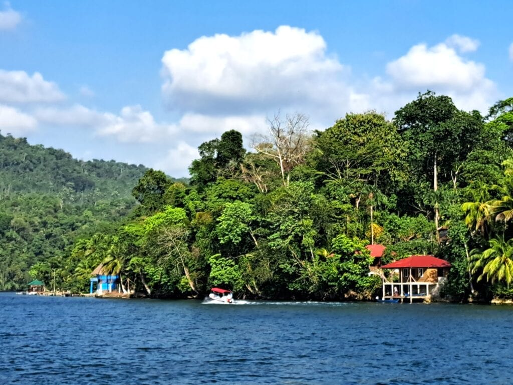 Rio Dulce 10