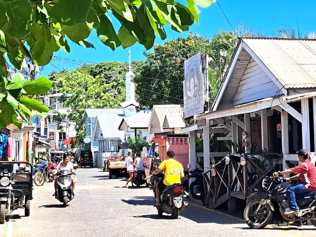 Utila Town, auch East Harbour genannt