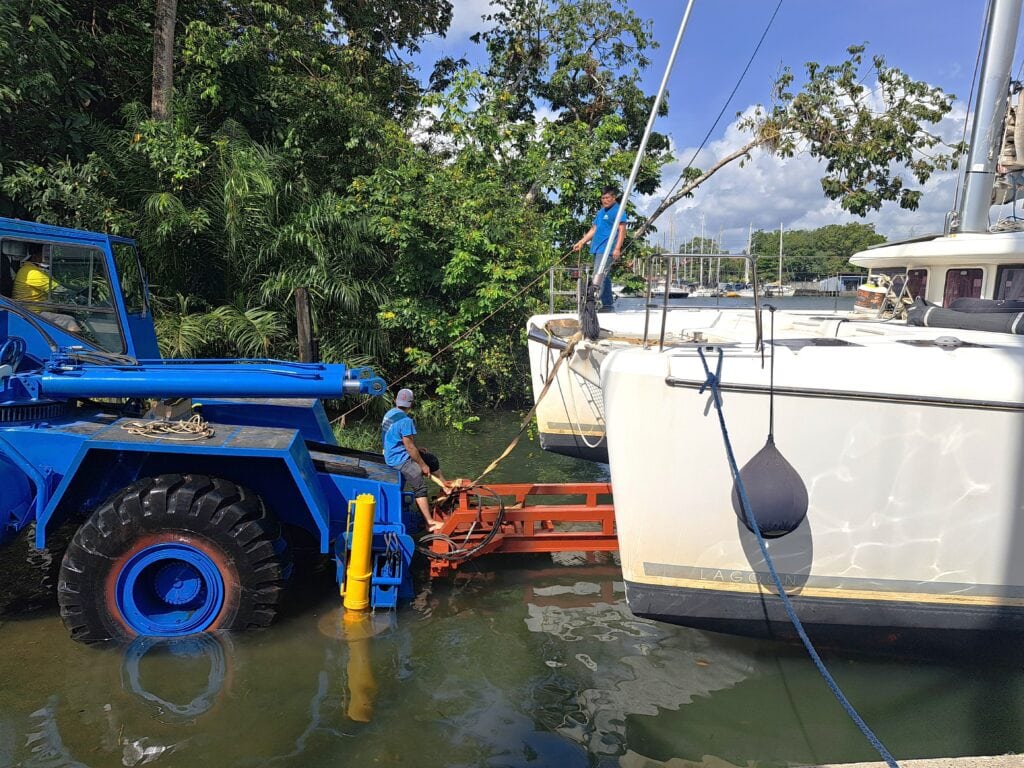 Bilddokumentation: Joline kommt aus dem Wasser - Guatemala 21 Joline 20