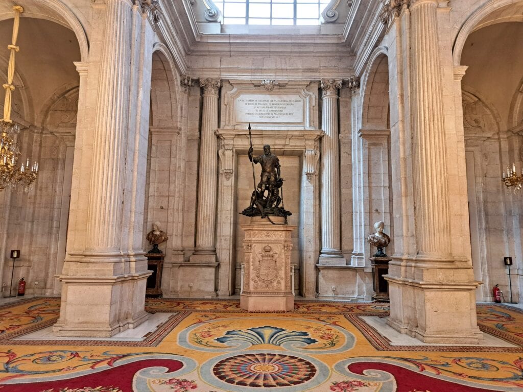 Skulptur Zornbaendigung