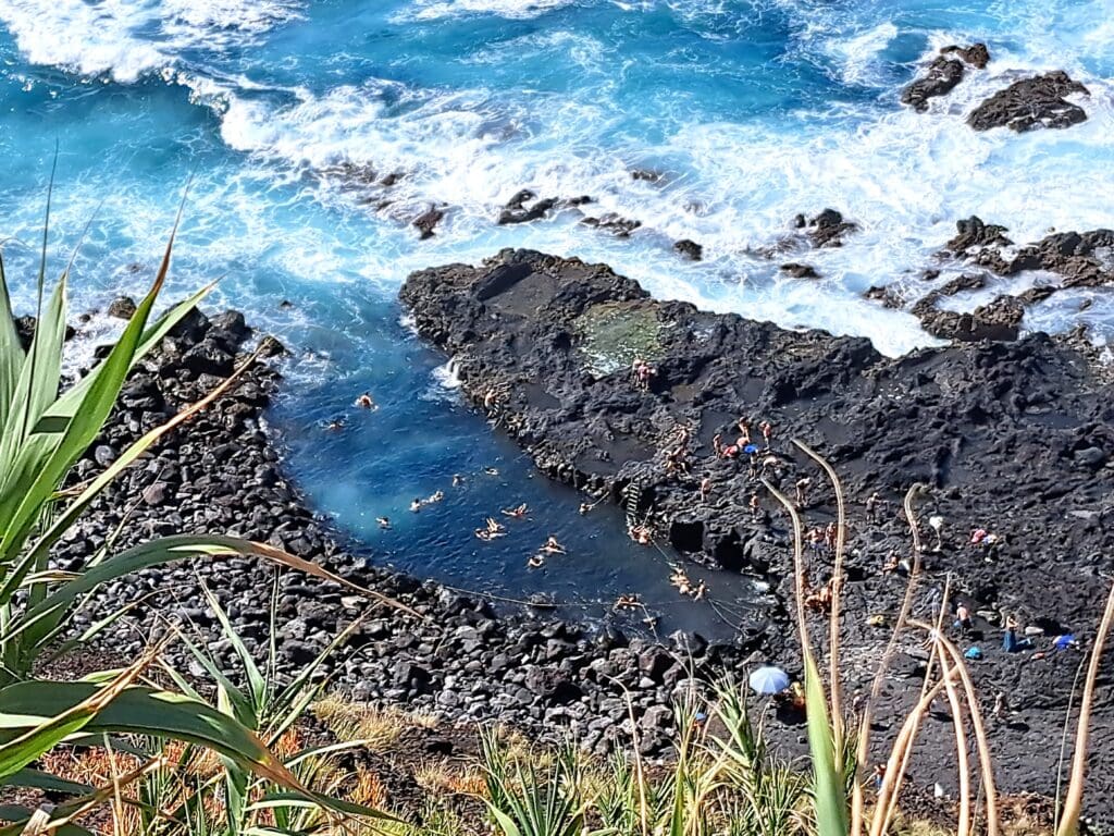 Bericht Sao Miguel Naturschwimmbecken