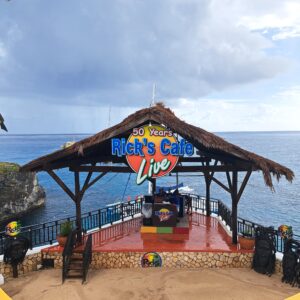 Jamaika: Die Klippenspringer im Rick’s Cafe
