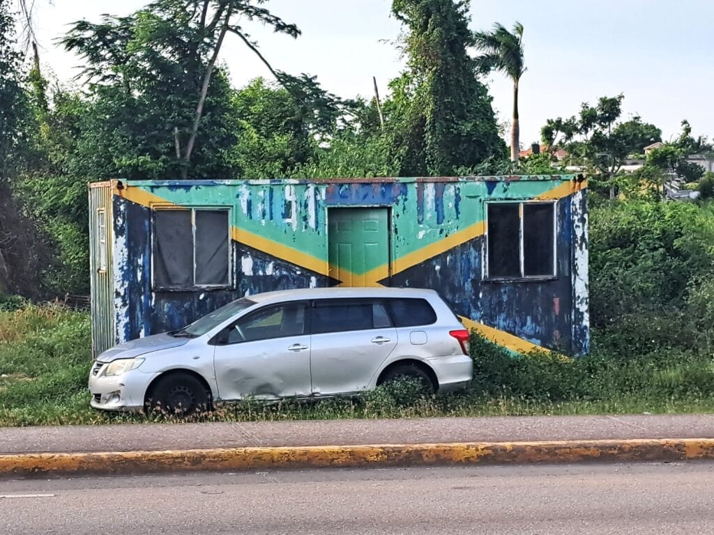 Container in Jamaikaoptik