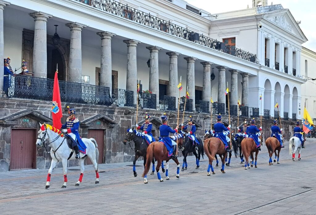 Parade 2